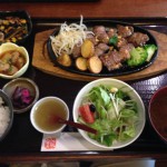 ステーキ鉄板焼きランチセット