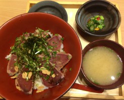 かつおのたたき丼