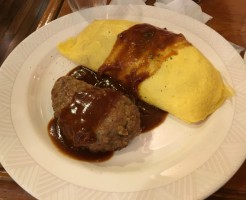 オムライスとハンバーグ